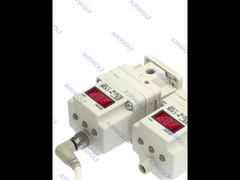 Elektropneumatyczny regulator serii SMC ITV1000